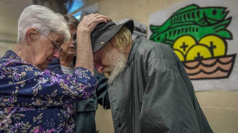 Loaves & Fishes’ Chris Delany dies at 90. She leaves behind a thousand daily miracles in Sacramento