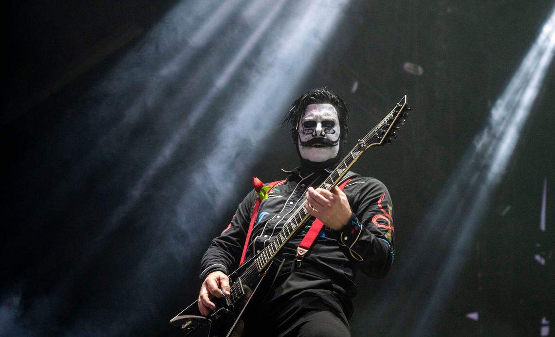 Wes Borland, guitarist with Limp Bizkit performs during Aftershock in 2023. 