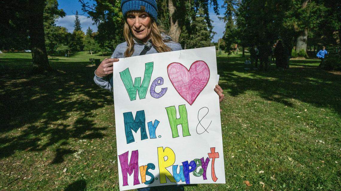 Carpet diem: Sacramento teacher removed for flooring controversy sues district