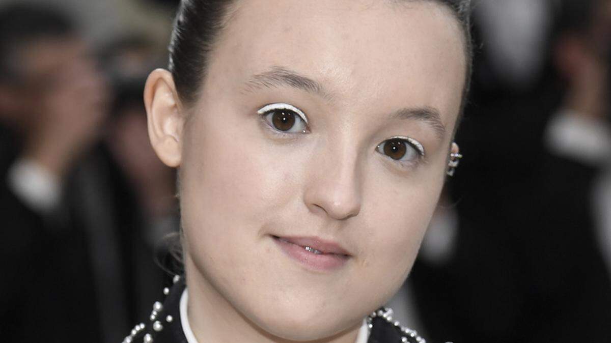 Bella Ramsey attends The Metropolitan Museum of Art’s Costume Institute benefit gala celebrating the opening of the “Karl Lagerfeld: A Line of Beauty” exhibition on Monday, May 1, 2023, in New York. (Photo by Evan Agostini/Invision/AP)