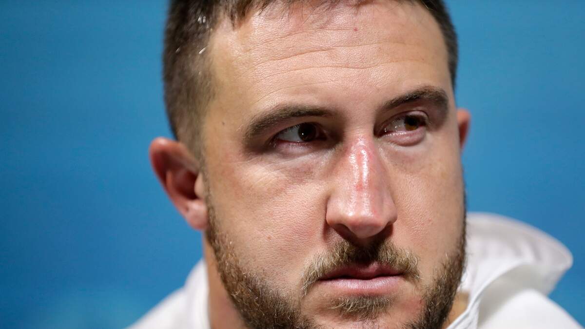 San Francisco 49ers offensive tackle Joe Staley told The Bee after the Super Bowl, “I don’t care about being paid well. I don’t care about going to Pro Bowls. I don’t care about anything. I just want to win a Super Bowl. I want to know what that feels like to win a Super Bowl trophy.”