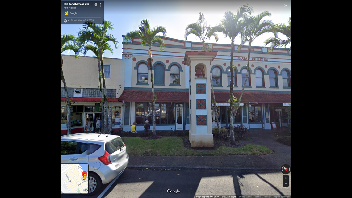 Workers at this cafe in Hilo, Hawaii, helped rescue a missing 15-year-old girl from her abductor, her mom says. Hawaii police later arrested the accused kidnapper.