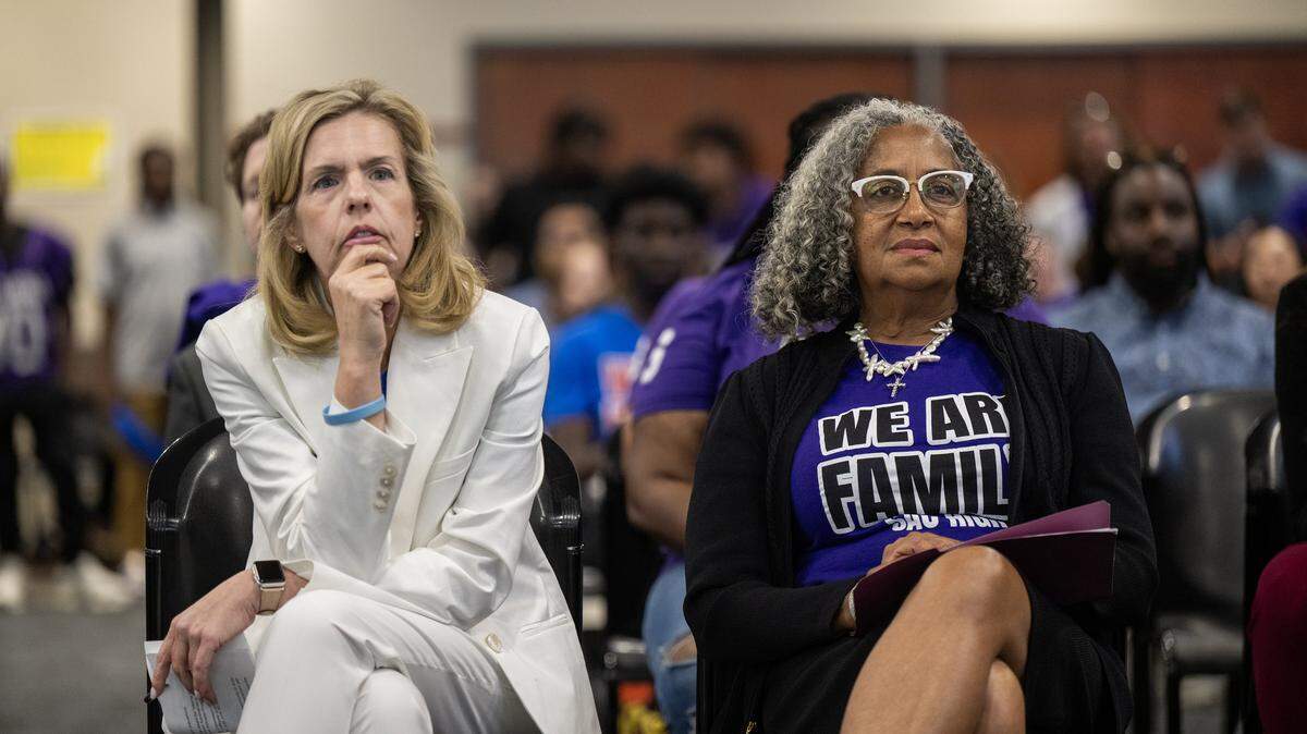 St. Hope Public Schools superintendent Lisa Ruda, left, and Cassandra Jennings, CEO of both St. Hope Academy and St. Hope Development Center, right, listen to speakers at the Sacramento City Unified school board meeting on Thursday, Aug. 8, 2024. A report alleges a range of major violations at St. Hope Public Schools — including conflicts of interests among its top officers, improper use of public funding, deficient accounting processes and the employment of a largely unqualified teaching staff.