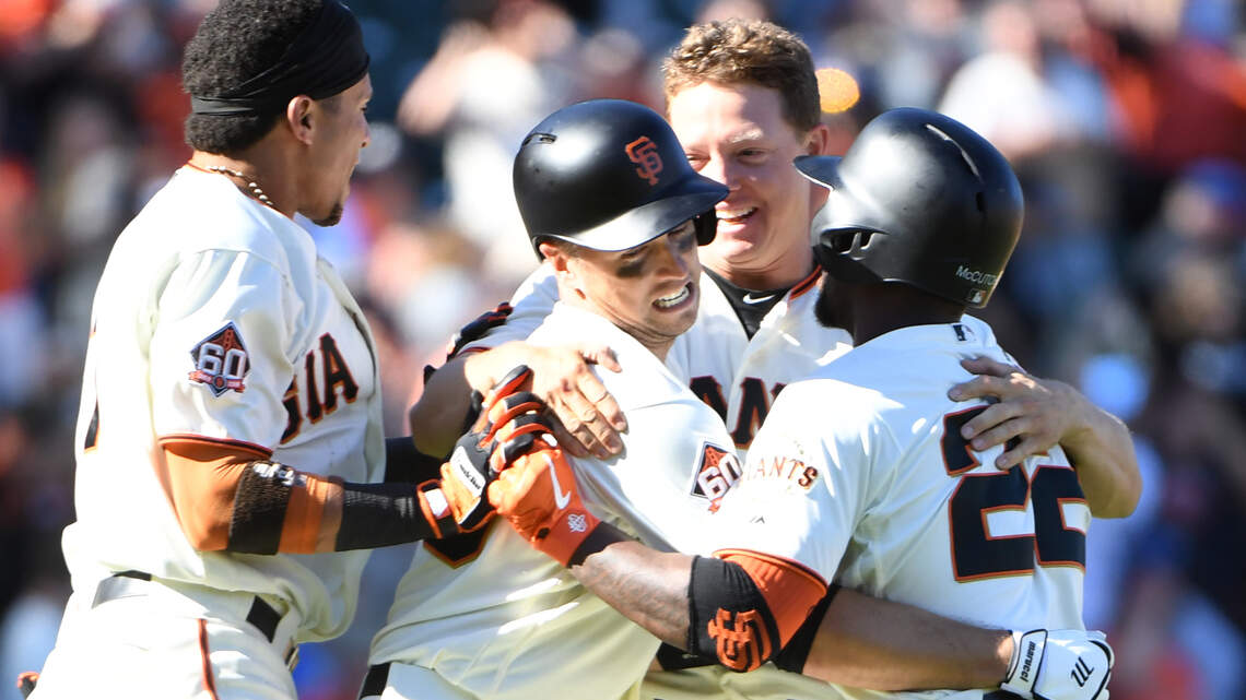 Buster Posey has hip pain, but he has Giants feeling good in walkoff win over Cubs