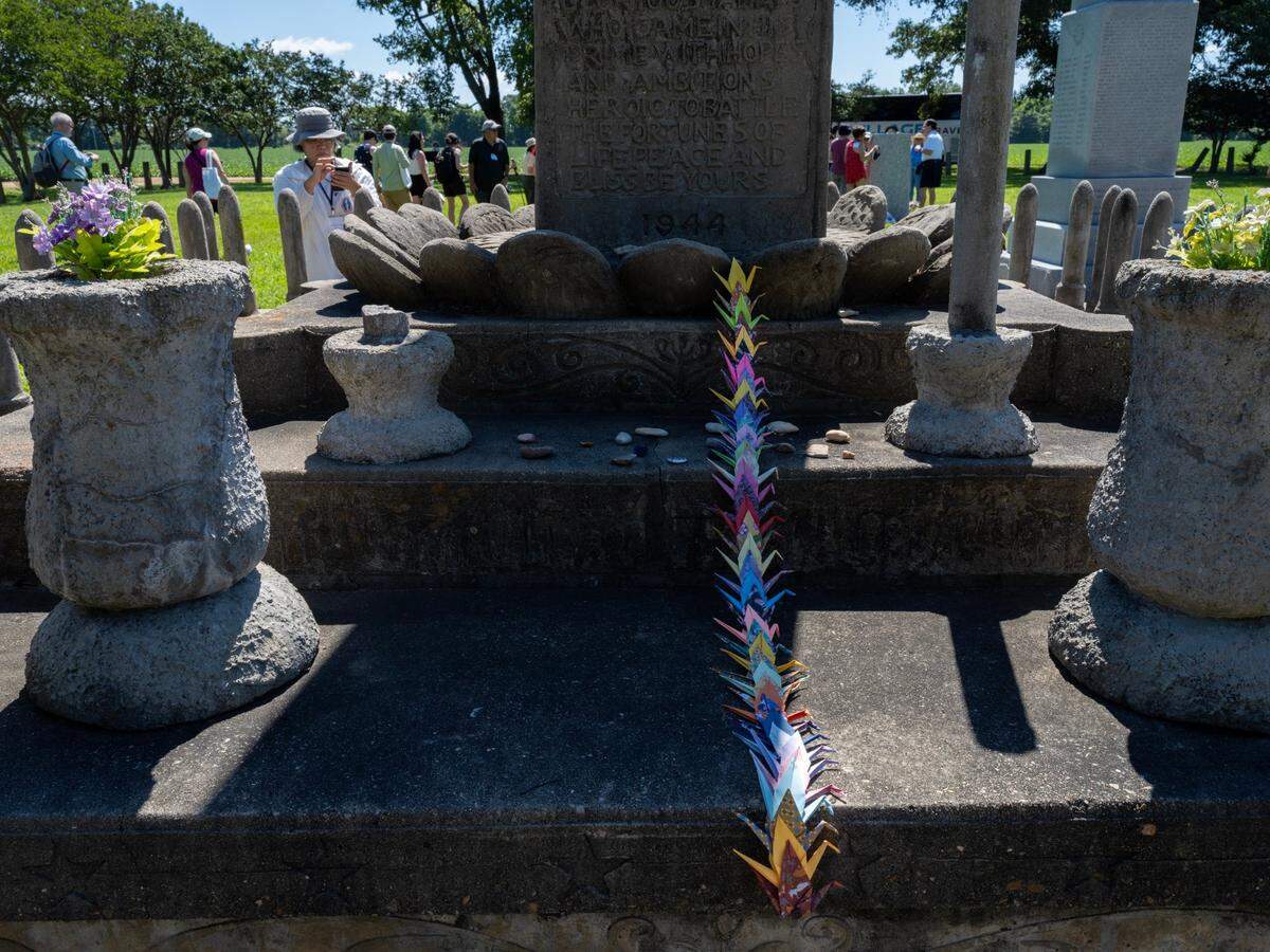 Japanese survivors and their descendants made a pilgrimage on June 6 to the Arkansas site of the Rohwer incarceration camp, visiting the memorial cemetery of those who died there during World War II.