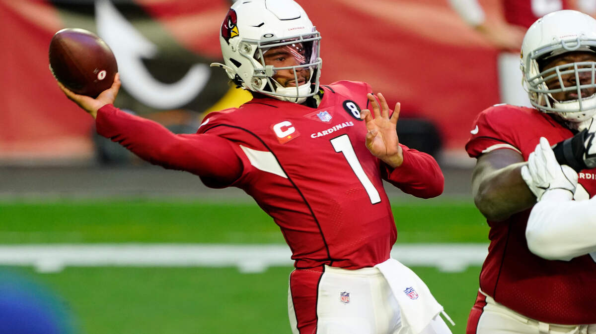 Arizona quarterback Kyler Murray passes against the San Francisco 49ers on Saturday.