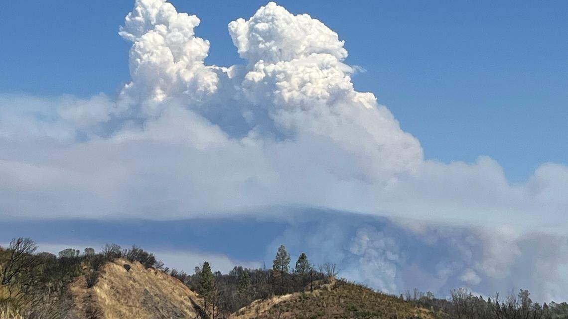Mosquito Fire in Placer, El Dorado: Homes burn, residents flee as flames surge over American River