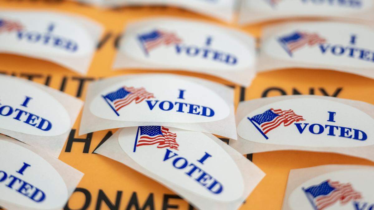 New polling from the Public Policy Institute of California shows two Republicans are among the top five candidates in the crowded field running for governor, 
