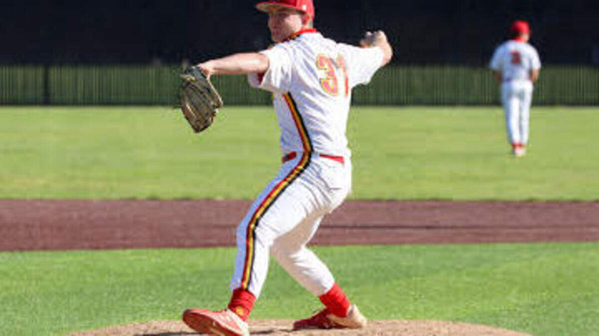 Jesuit’s Devon Walcykowski struck out six and only allowed two hits in a 2-1 win over Vacaville