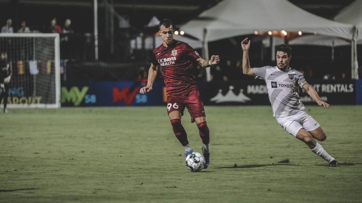 Sacramento Republic midfielder Luis Felipe (96) makes a pass during his team’s 1-0 loss to San Antonio FC on Saturday night.