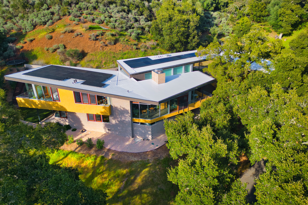 The $8 million home for sale in Los Altos Hills, on the edge of Silicon Valley, is built from steel, concrete and glass.