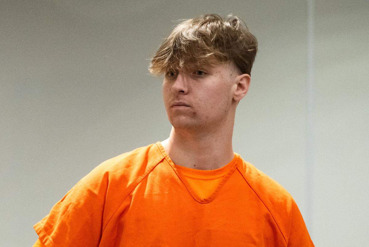 Blake Anthony Rakela, 20, looks toward family members in the gallery as he appears in Placer Superior Court in Roseville on Monday for a hearing in his case. Rakela is accused of murdering Jeremy Styles in a March road rage incident in Rocklin.