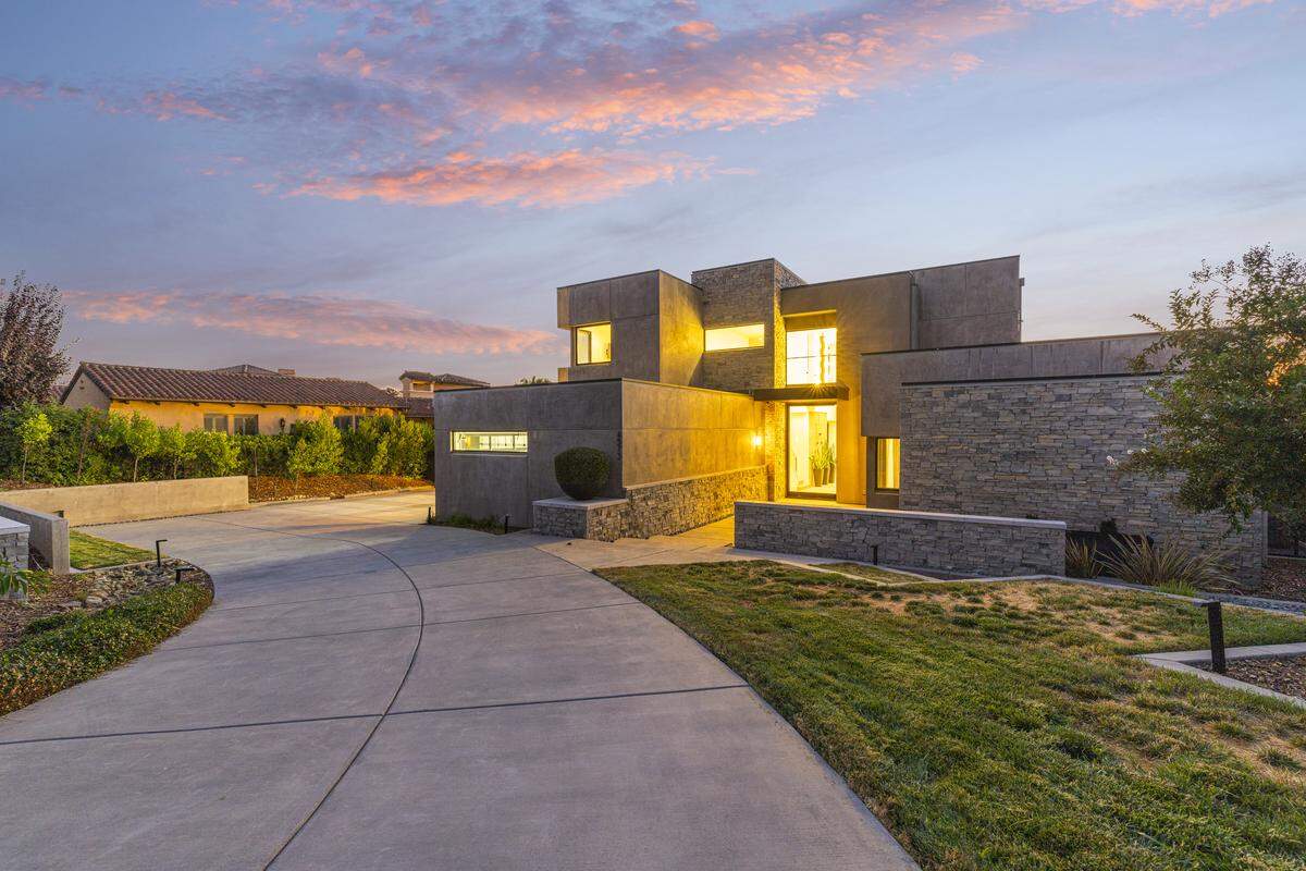 The El Dorado Hills home spans 4,523 square feet with four bedrooms and six bathrooms.