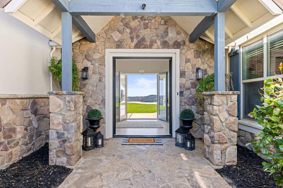NBC Sports anchor Rebecca Lowe and Paul Buckle have sold their El Dorado Hills estate with Folsom Lake views, infinity pool, ADU and custom tennis court for $2.35 million.