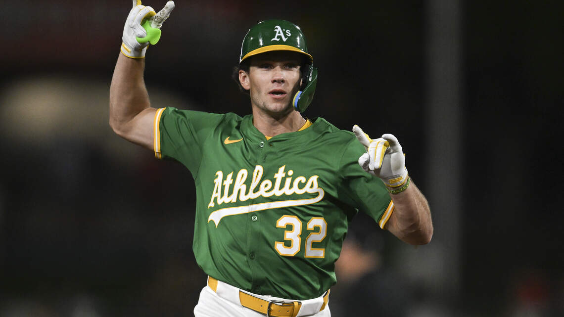 See A’s Colby Thomas make Electric Play of the Week with home run robbery