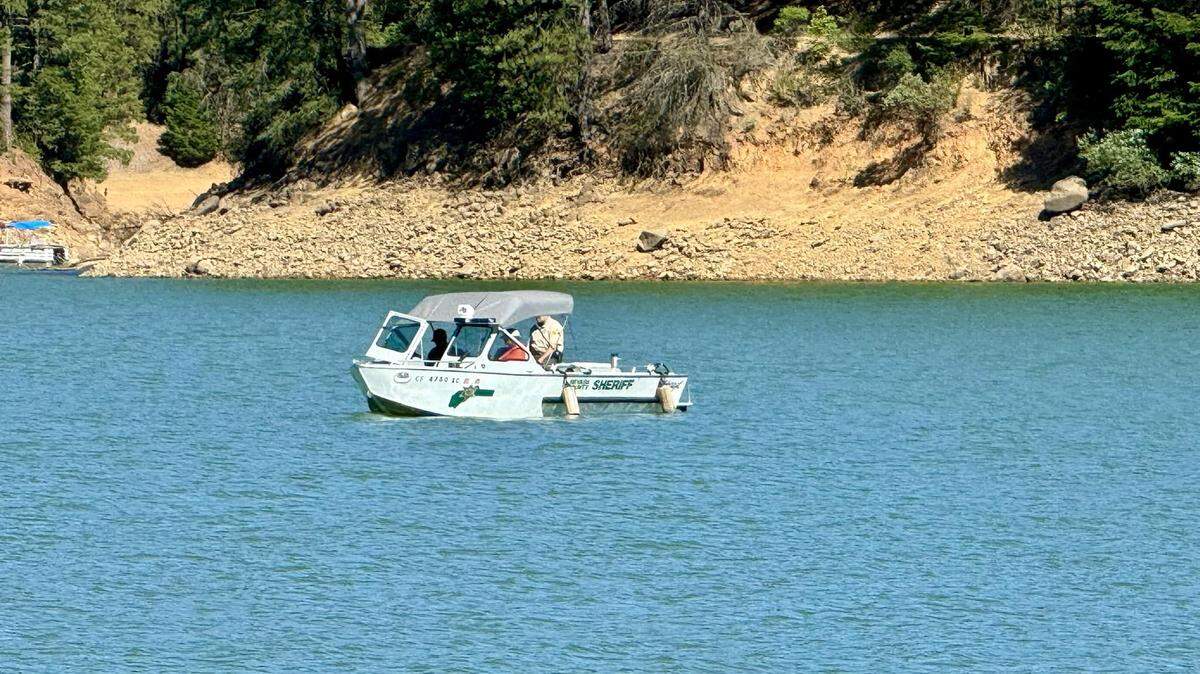 Sheriff’s officials search the Rollins Reservoir for a missing person that fell off of a jet ski Monday morning. As of around 4 p.m. they have not located the man, but two other jet skiers who also fell resurfaced.