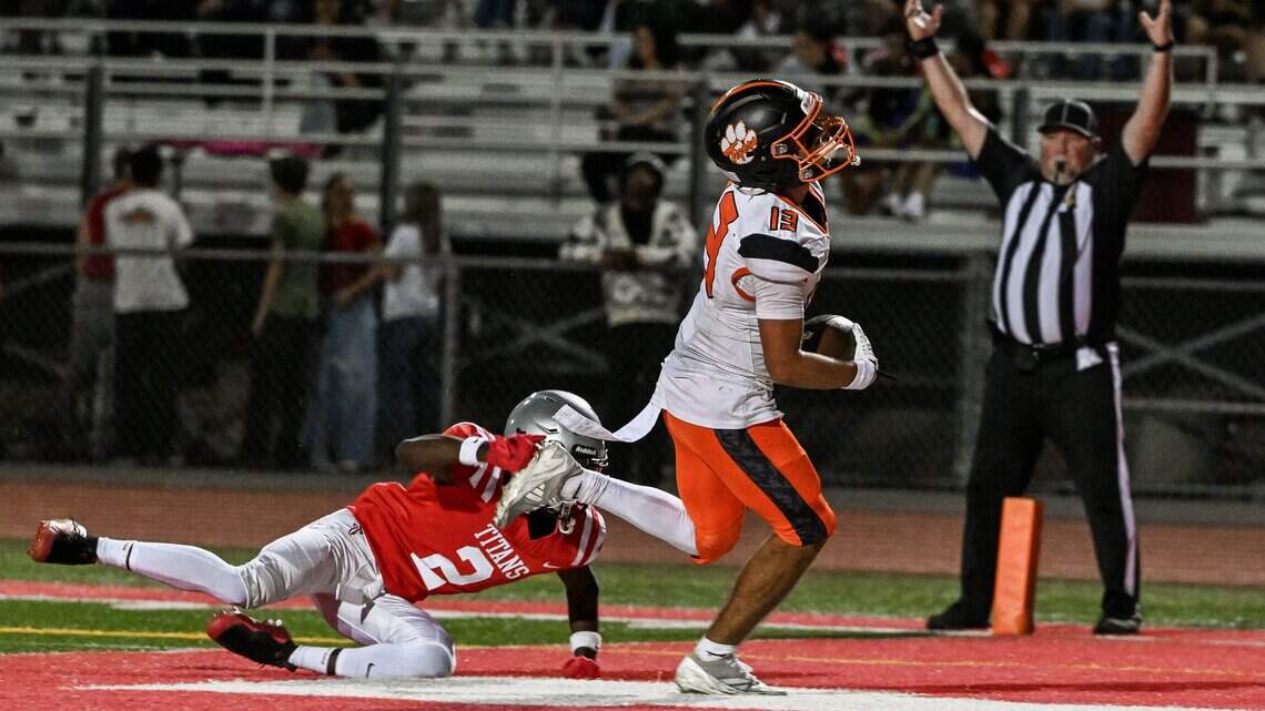 Roseville Tigers begin section title defense with stout showing vs. Antelope