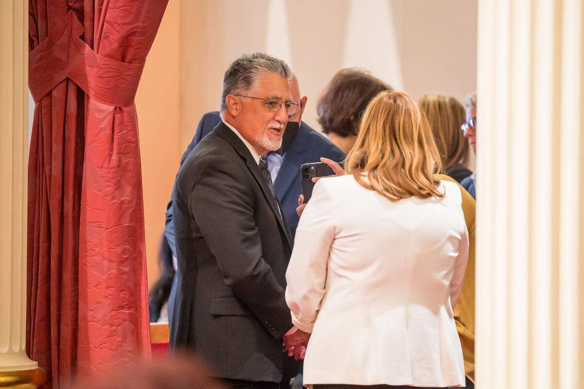 State Sen. Anthony Portantino, D-Burbank, left, speaks with Sen. Angelique Ashby, D-Sacramento, in Senate chambers on Thursday, the final day of the legislative session.