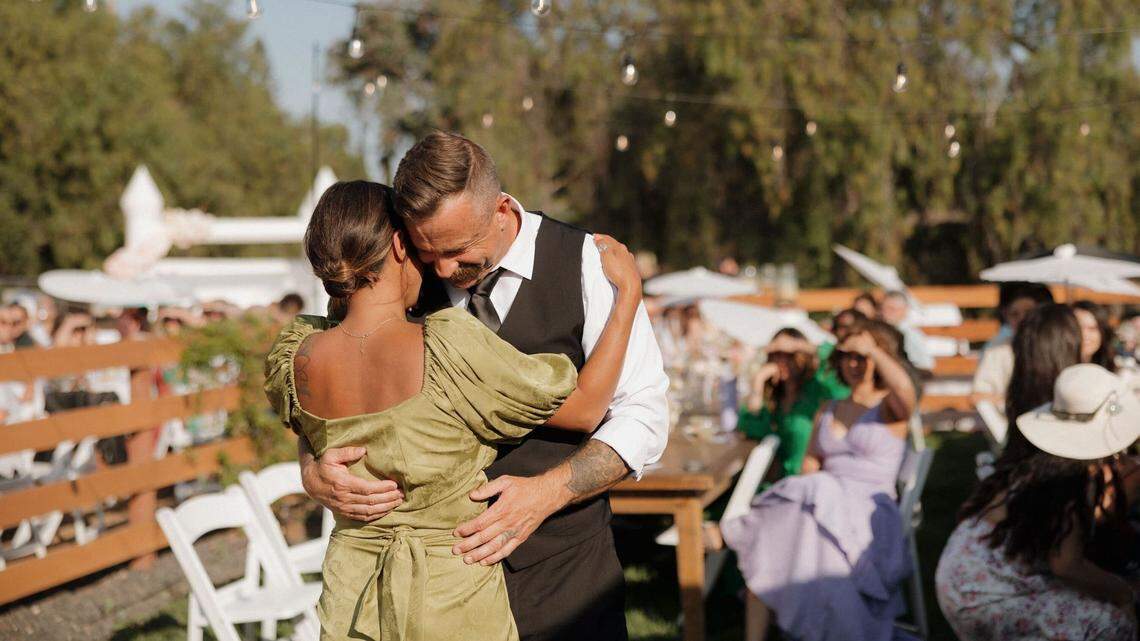 The California couple share their first dance after getting married in 1998.