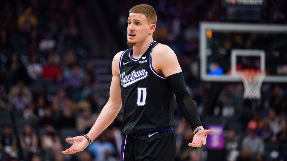 Sacramento Kings guard Donte DiVincenzo (0) communicates with an official as the Kings play the New Orleans Pelicans during the first half of the NBA basketball game Tuesday, April 5, 2022, at Golden 1 Center in Sacramento. It was the last home game of the season for the Kings.
