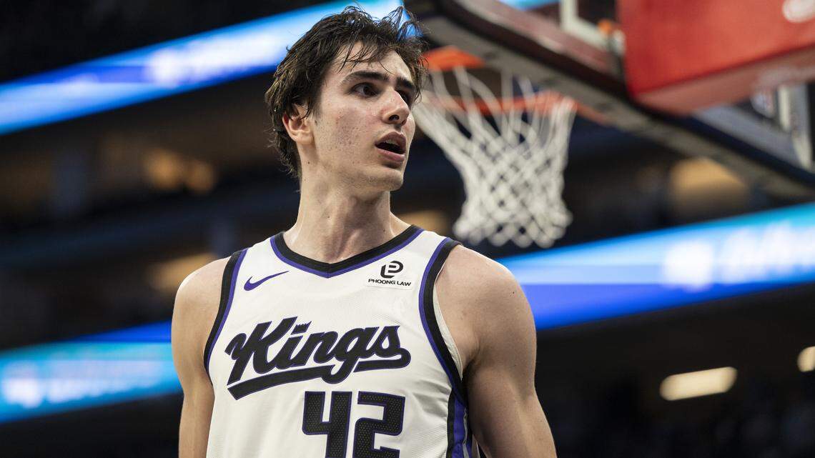 Why NBA Rookie of the Month award could mean more for Kings’ Maxime Raynaud