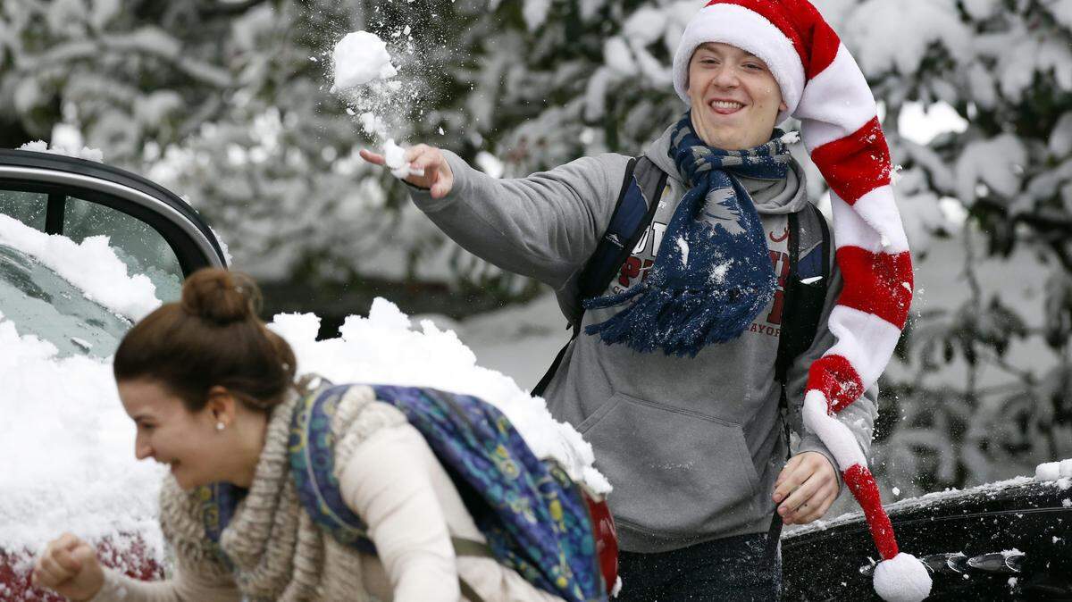 A snowball fight in Mississippi. A 9-year-old is fighting to get the town of Severance, Colorado to lift its technical ban on throwing snowballs. Dane Best plans to present his proposal on why the ordinance should be repealed.