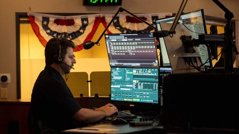 Look inside Sacramento County’s fire dispatch center ahead of July 4 fireworks surge