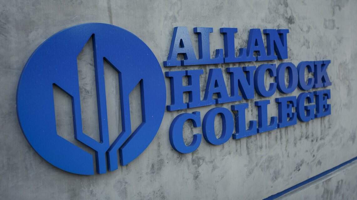 ICE arrests father on college campus in what may be unprecedented action in California