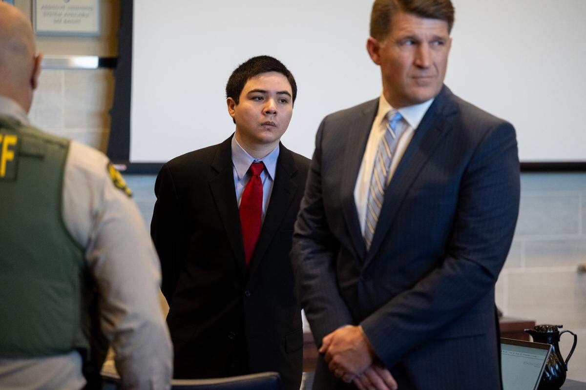 Carlos Reales Dominguez, left, and Yolo County deputy public defender Daniel Hutchinson watched the jury enter courtroom before the judge declares a mistrial in his case in the Yolo Superior Court in Woodland, Friday, June 27, 2025.