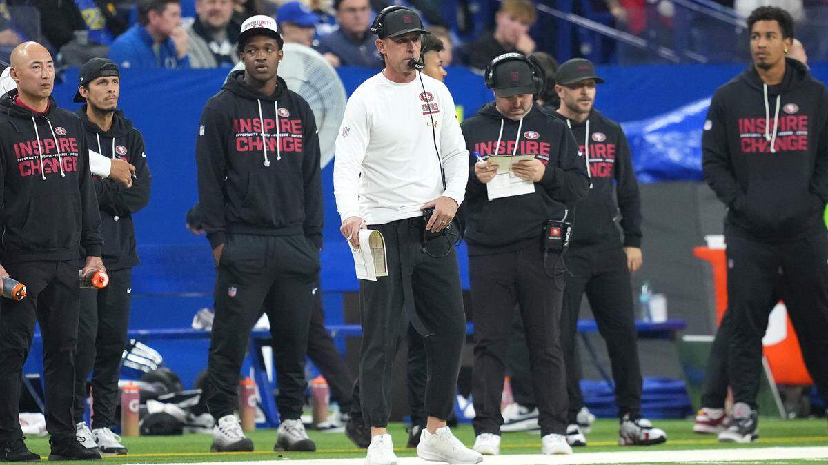 INDIANAPOLIS, INDIANA - DECEMBER 22: Head coach Kyle Shanahan of the San Francisco 49ers looks on during the second quarter of the game against the Indianapolis Colts at Lucas Oil Stadium on December 22, 2025 in Indianapolis, Indiana. (Photo by Dylan Buell/Getty Images)