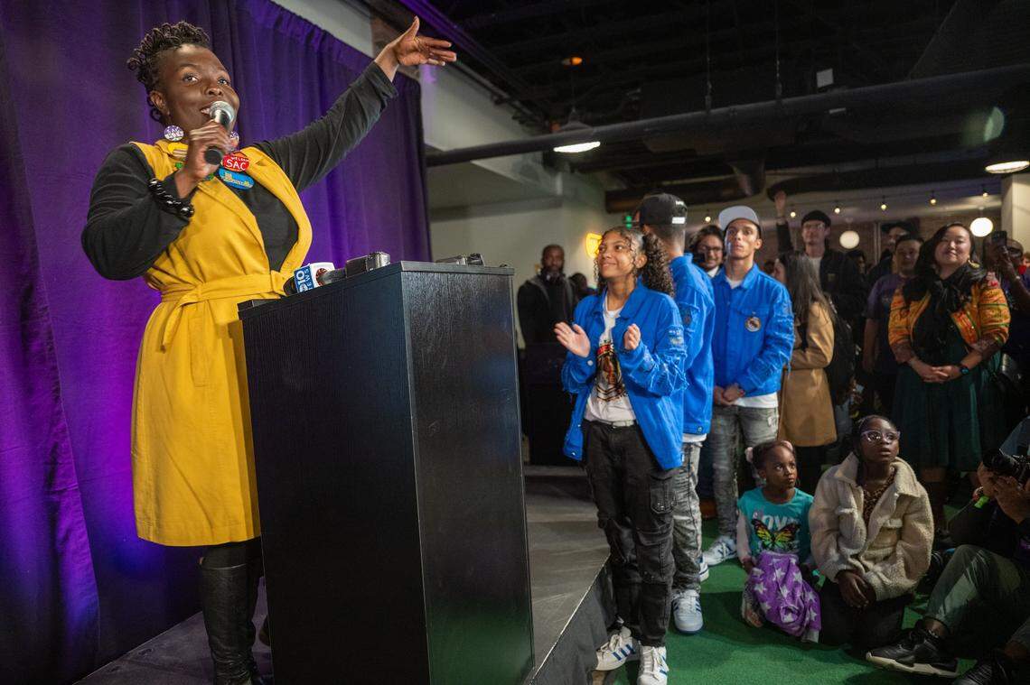 Sacramento mayoral candidate Flojaune Cofer thanks supporters during an Election Night party at Tipsy Putt in downtown Sacramento in 2024. 