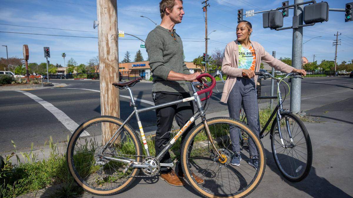David Moore, community planning specialist and Kiara Reed, executive director of Civic Thread, on Friday, April 21, 2023, talked about their hopes for improvements on Stockton Boulevard that will make it safer for pedestrians and bicyclists. Their hope is for wider bike lanes and slower vehicle speeds that can prevent accidents. 