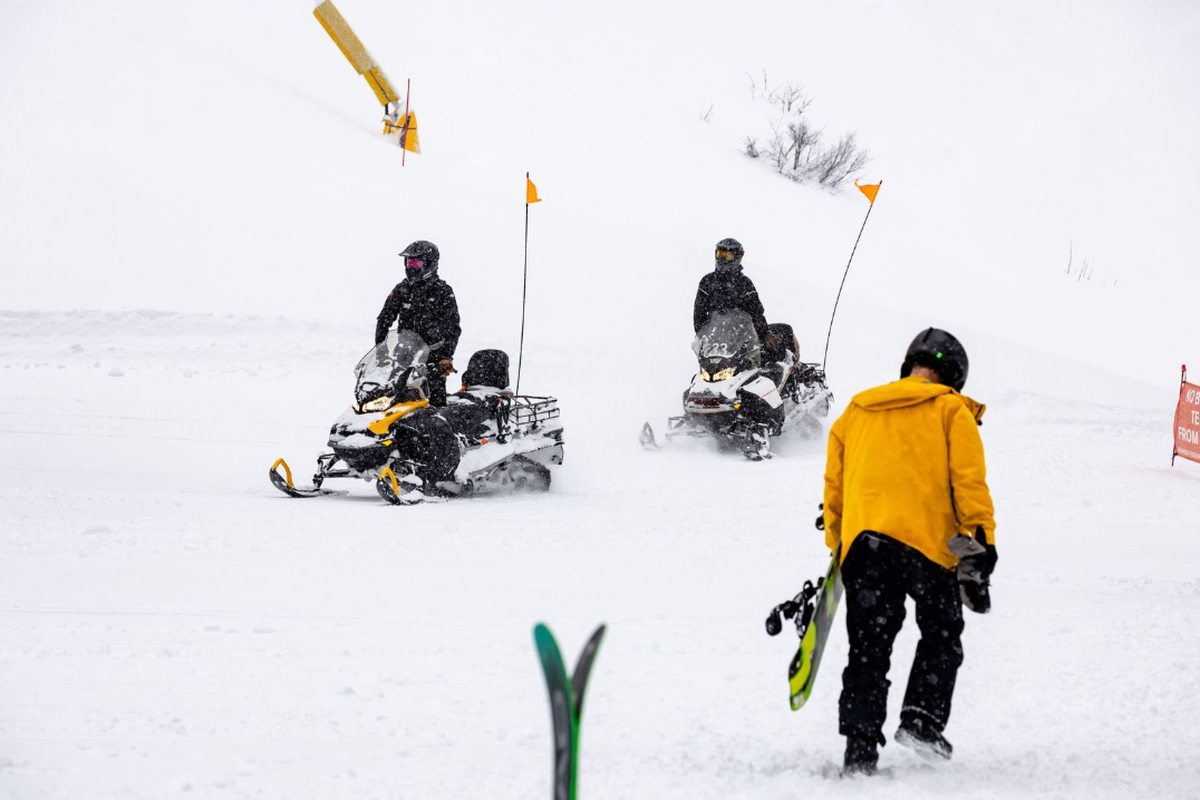 Rolling thunderstorms and powerful winds swept across California as the “coldest storm of the season” dumped heavy snowfall on the Sierra Nevada.
