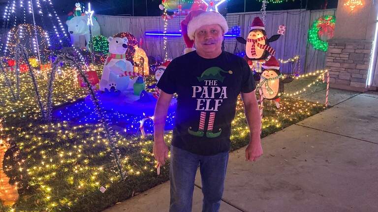 Thousands of dollars, lights & a lift: Sacramento residents embrace extreme holiday displays
