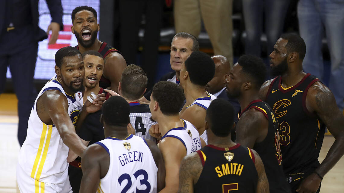 Why the Cavaliers seemed annoyed with the officials (and the Warriors) after Game 1