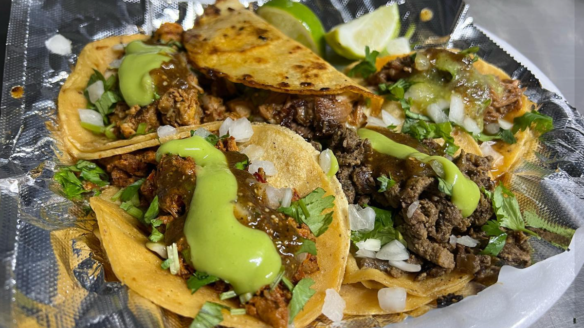 Tacos from Doña Mari Cocinita. The food truck opened its storefront in South Oak Park on Feb. 27.