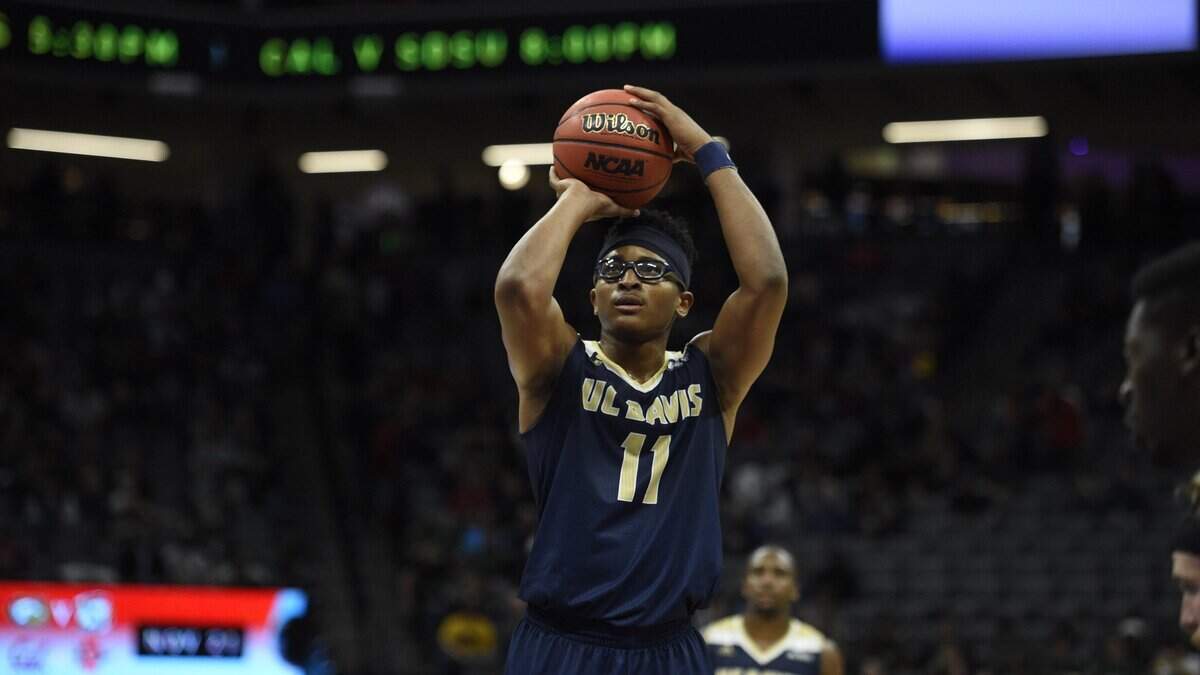 Chima Moneke shoots a free throw during a game at Golden 1 Center on Nov. 21, 2016. Moneke, who was not picked in last month's NBA draft, will play professional basketball in France.