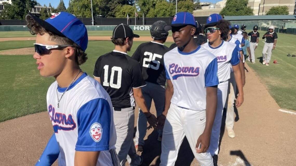 Capital baseball legends, including Dusty Baker, give back to youth at game to honor Negro Leagues
