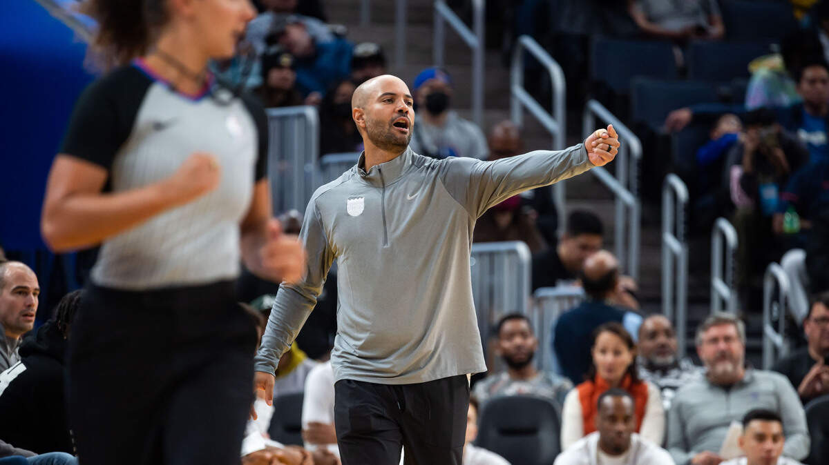 Sacramento Kings head coach Jordi Fernandez directs his team against the Golden State Warriors during the first half of the California Classic NBA preseason basketball game Saturday, July 2, 2022, at Chase Center in San Francisco.