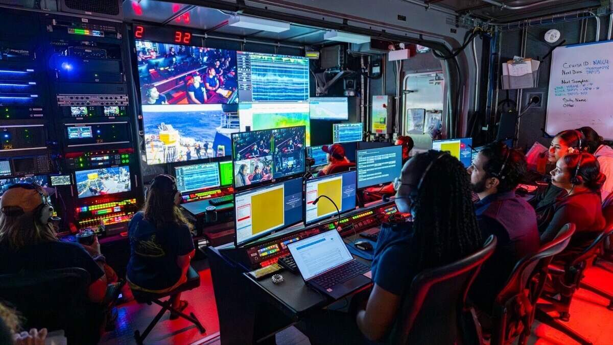UC Davis alumni join Nautilus Mariana Trench expedition | Sacramento Bee
