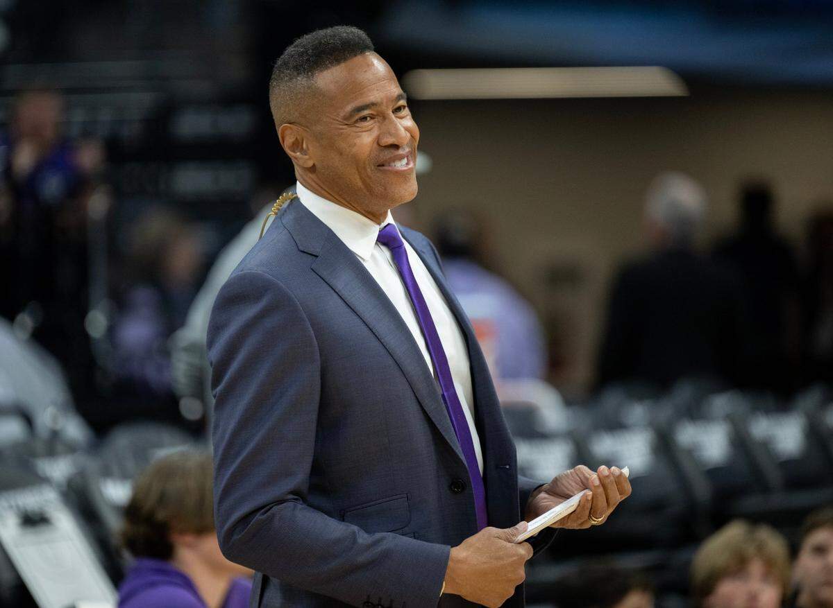 Sacramento Kings play-by-play announcer Mark Jones watches players before a game at Golden 1 Center last month.