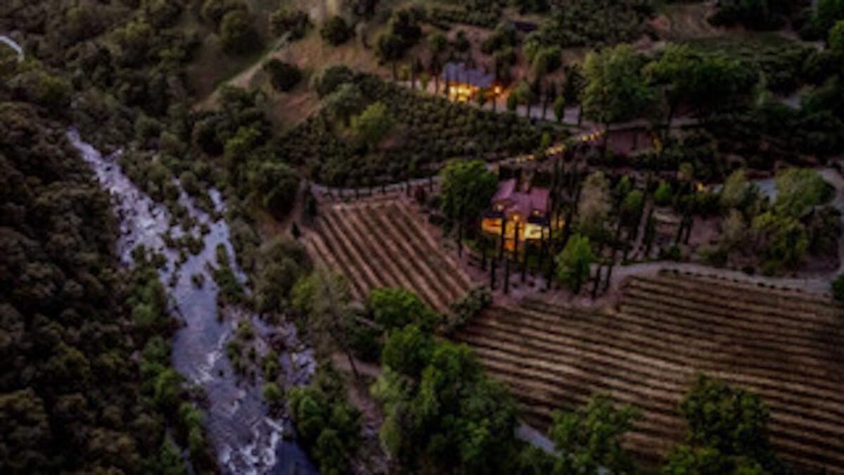 Spanning across three parcels on 41 acres, the property—dubbed Horizon Canyon Estate—is tucked among vineyards, olive orchards and lush gardens.