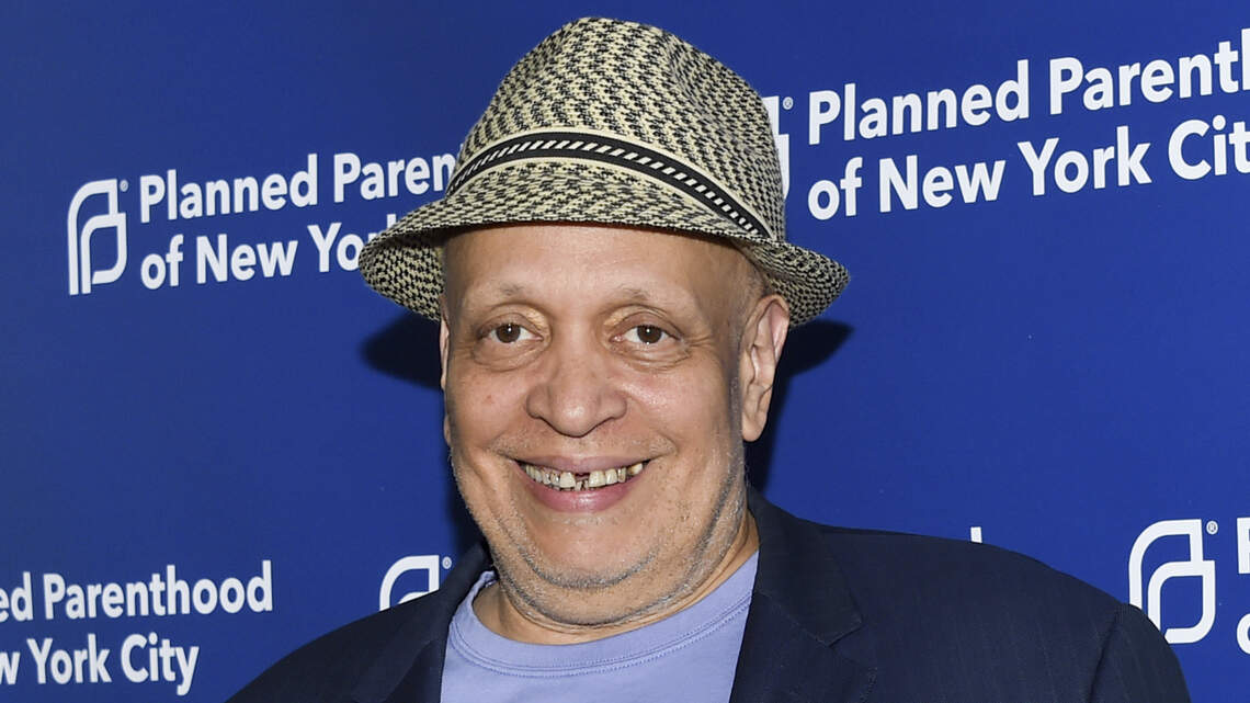 Best-selling crime-fiction writer Walter Mosley to appear Friday in Sacramento