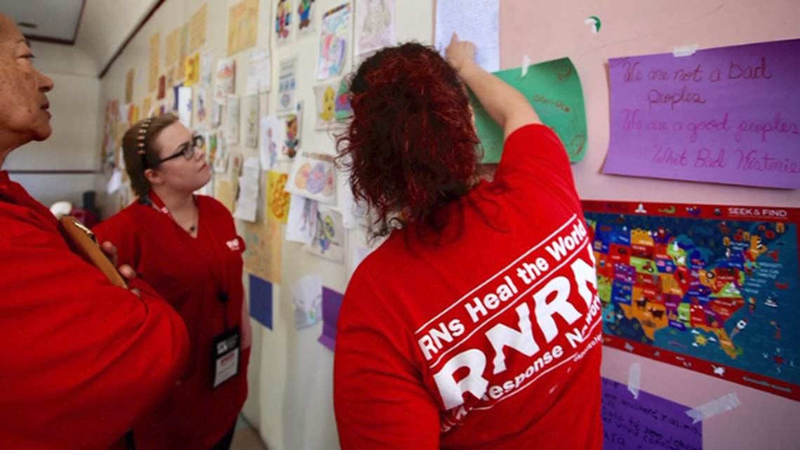 Registered Nurse Response Network, a unit of the national nurses union that works on disaster-relief projects, is sending a team of registered nurses from California, Florida and Texas to travel to Arizona, where the volunteers will provide basic medical support to migrants and asylum seekers.