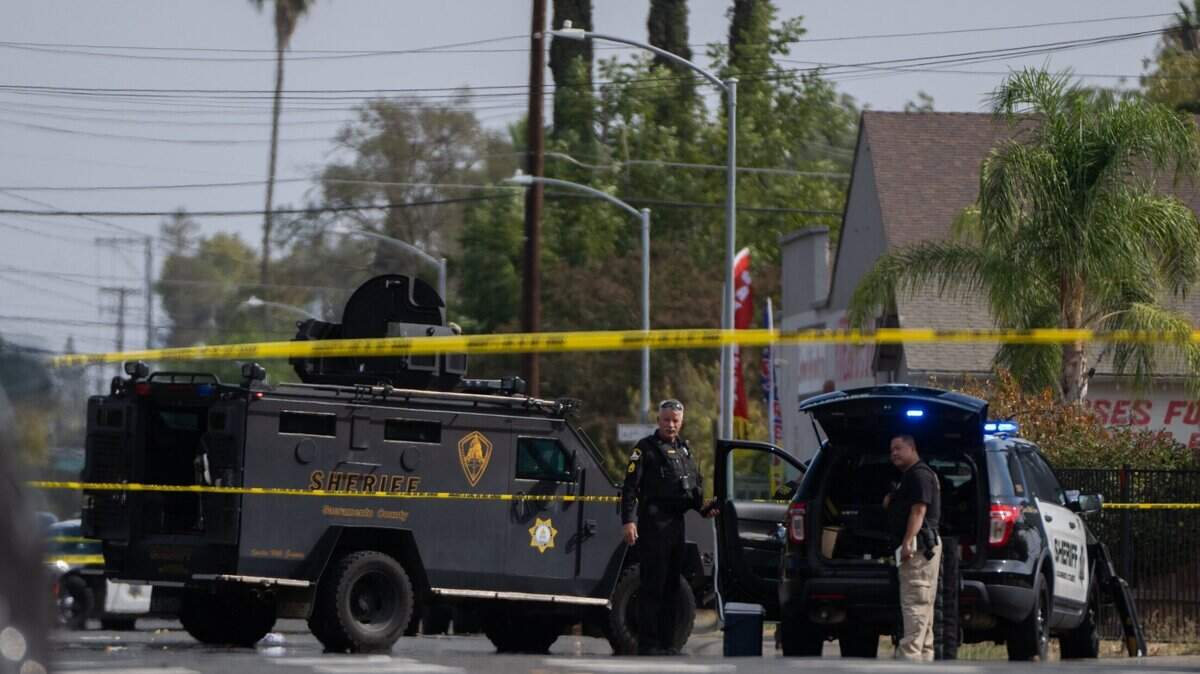 The intersection of 14th Avenue and 41st Street is closed as Sacramento Sheriff’s deputies investigate a shooting in an unincorporated south Sacramento neighborhood on Tuesday.