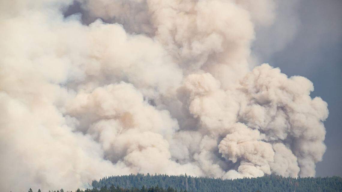 These Northern California recreation areas and roads are closed as Mosquito Fire rages