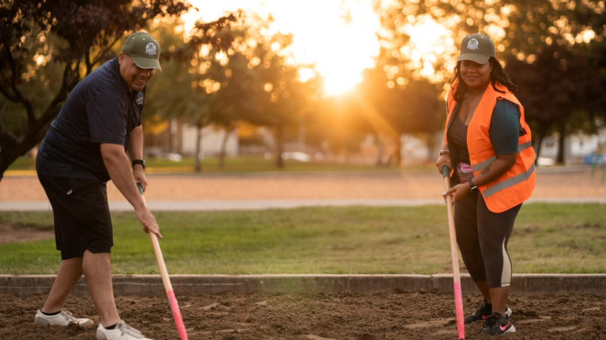 Jeanine Gaines (right) and Joe Flores (left) are parks commissioners for the City of Sacramento’s Department of Youth, Parks and Community Enrichment.
