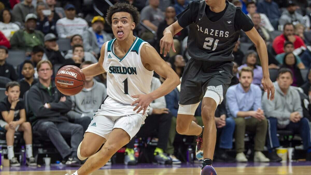 Sheldon High School guard Josh Williams (1), drives to the basket as Huskies play the Sierra Canyon Trailblazers in the CIF Open Division boys basketball state championship at Golden 1 Center, Saturday, March 9, 2019.