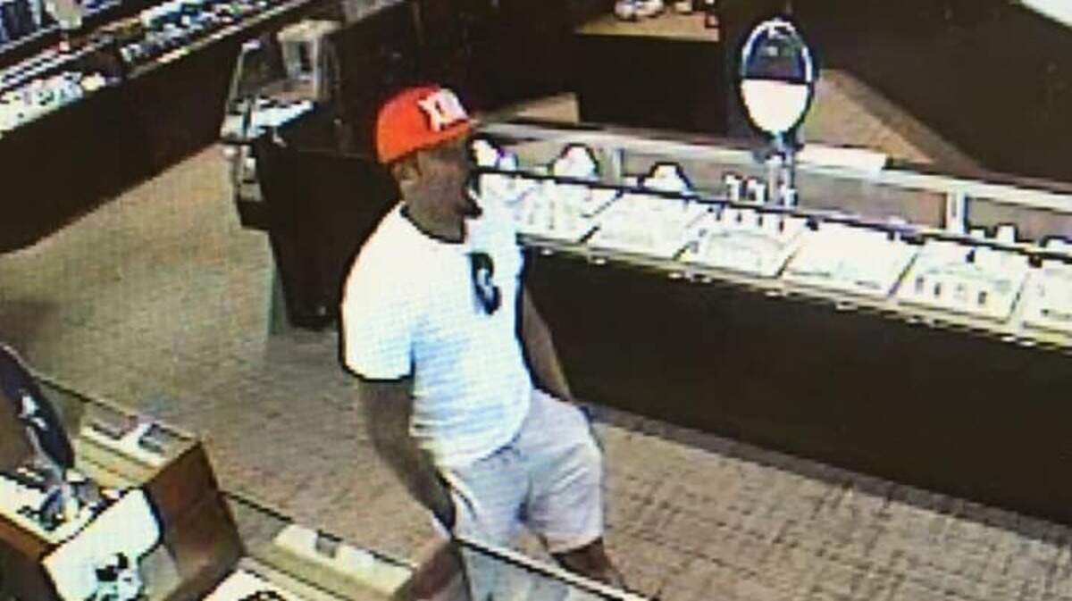 Roseville police are seeking help identifying a man who allegedly tried to steal from a jewelry store in Roseville, near the Westfield Galleria.