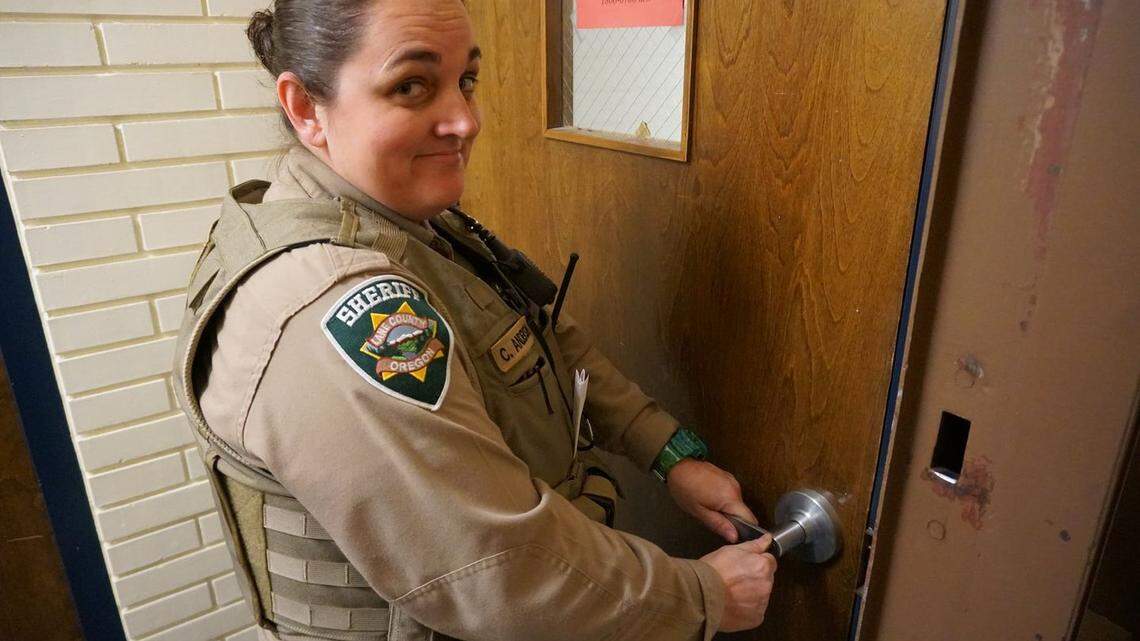 Courtney Anderson Couch, 36, drowned at an Oregon reservoir Sunday afternoon, sheriff’s said. She was a deputy with Lane County Sheriff’s Office.